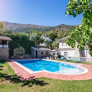 Villa Fuji Piscina Privada Naturaleza Y Relax Alquiler De Todo El Alojamiento, Jaén